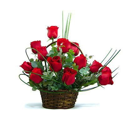 send send roses basket to solapur
